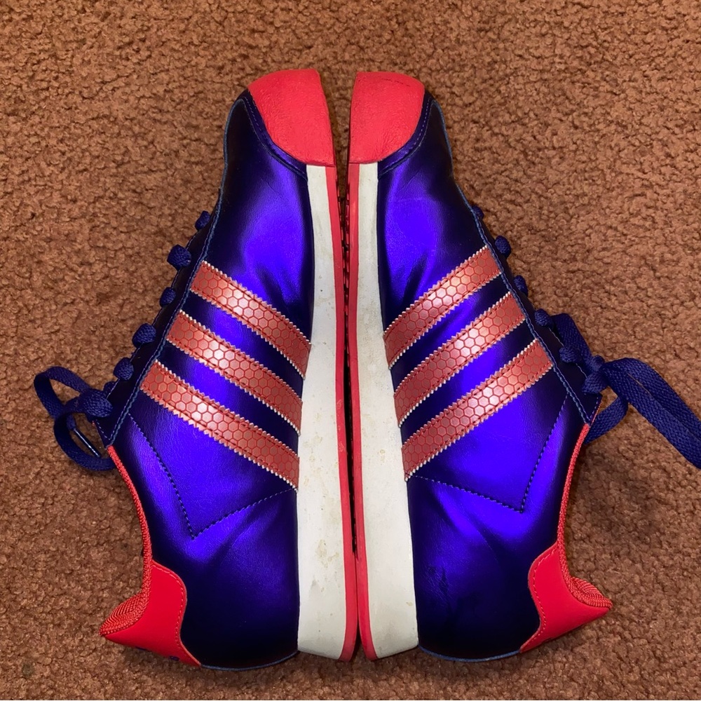 Adidas Samoa sneakers